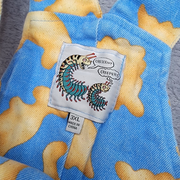 Crescent Creepers women's dinosaur nuggets all over print shorts overalls - Picture 4 of 9